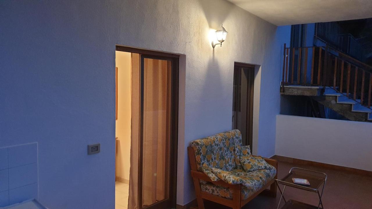 Nuova Casa Giulia Apartment Letojanni Ngoại thất bức ảnh